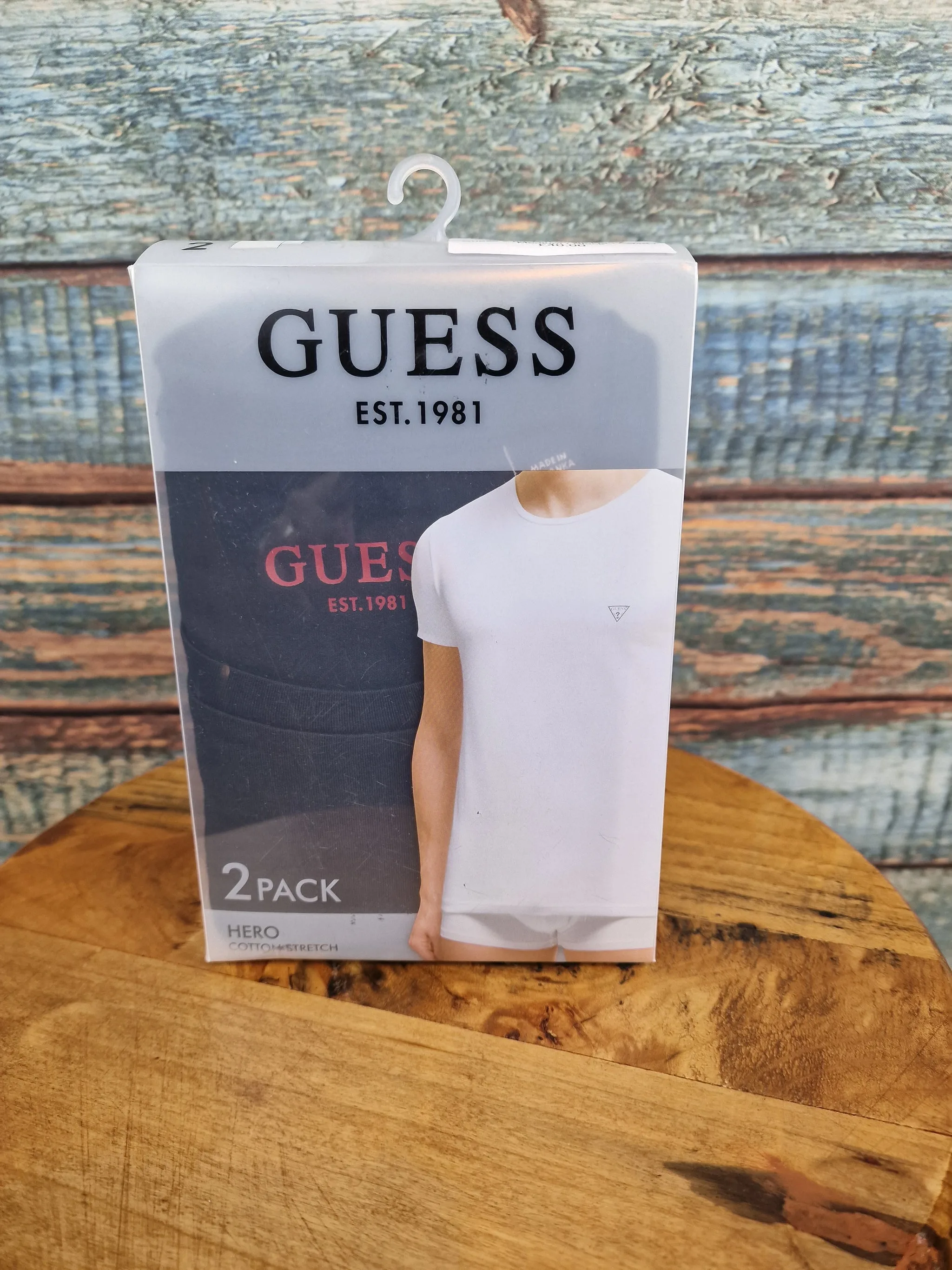 GUESS Triangle Logo Tee image 2