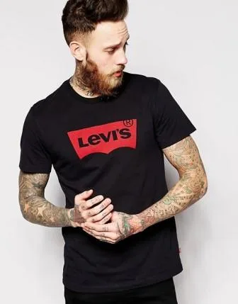 Levi's Batwing Graphic Tee image 2